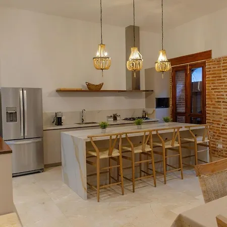 Casa De Lujo En El Centro Histórico - Casa Luxor Cartagena